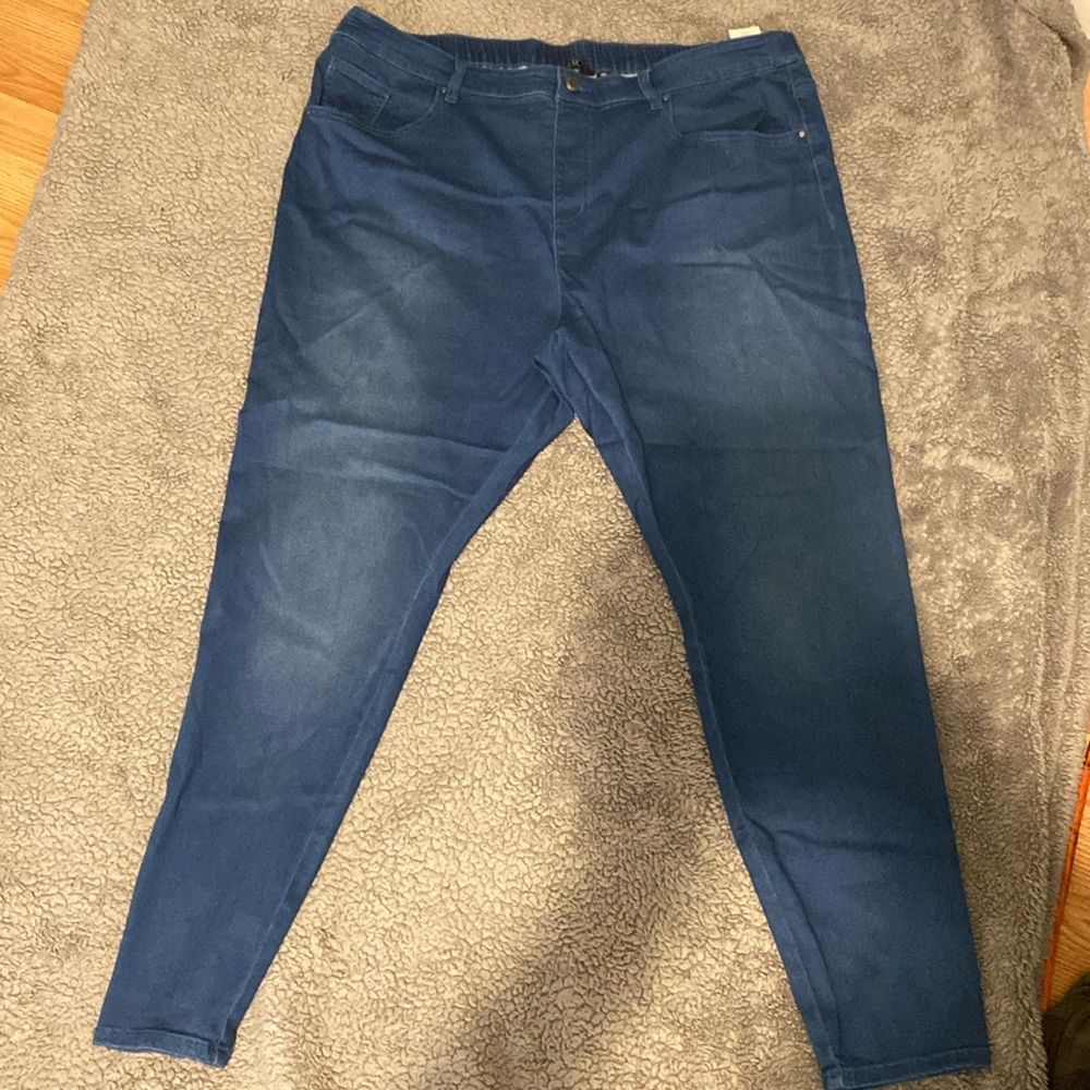 Royal blue tight jeans